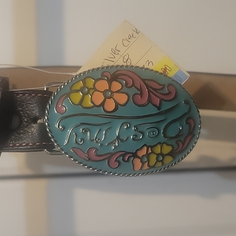 Leather cowgirl belt